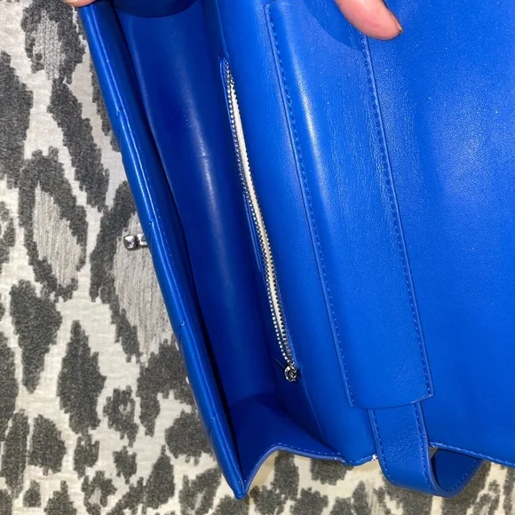 JW PEI Blue Quilted Purse / Clutch Elsa Front Flap Crossbody Bag - Picture 4 of 16